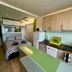 Ocean Coast Cristianos Comodoro Апартаменты Лос Кристианос