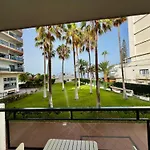 Ocean Coast Cristianos Comodoro Апартаменты *