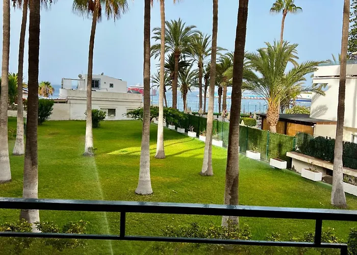 Ocean Coast Cristianos Comodoro Apartment *