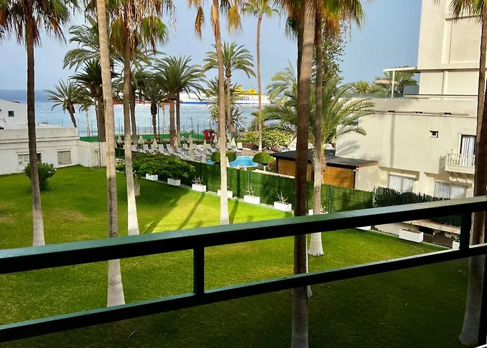Ocean Coast Cristianos Comodoro Apartment Los Cristianos (Tenerife)