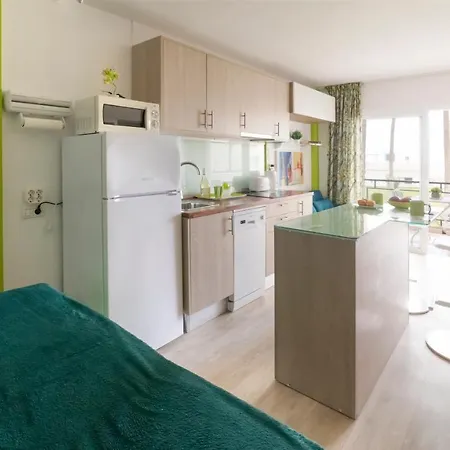 Ocean Coast Cristianos Comodoro Apartamento