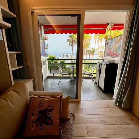 Ocean Coast Cristianos Comodoro 아파트