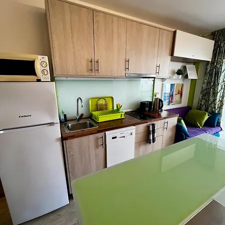 Ocean Coast Cristianos Comodoro 아파트