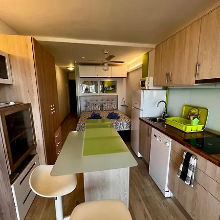 Ocean Coast Cristianos Comodoro 로스크리스티아노스