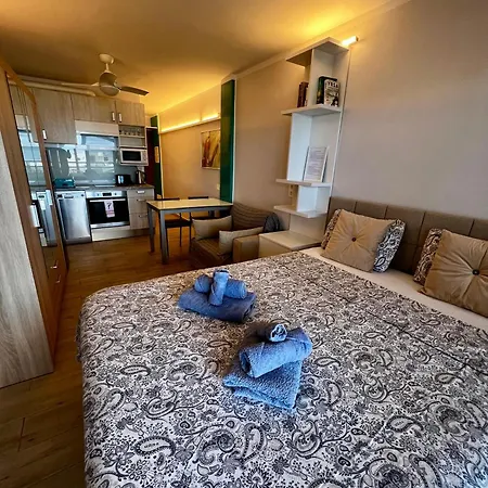 Ocean Coast Cristianos Comodoro Apartman
