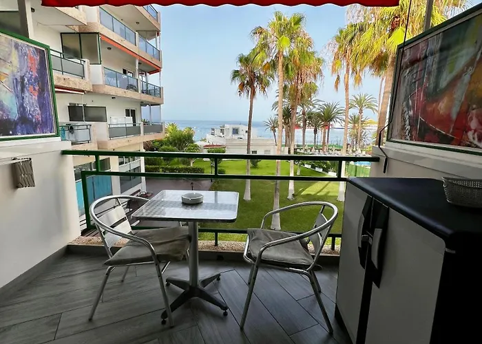 Ocean Coast Cristianos Comodoro * لوس كريستيانوس